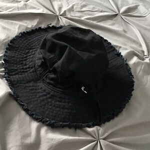 Black Frayed Women's Hat
